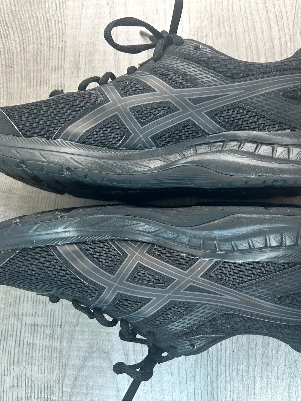 ASICS Contend 6 Women’s Size 11 Black Running Shoes Athletic Sneakers